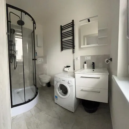 Biala Roza Dziwnówek